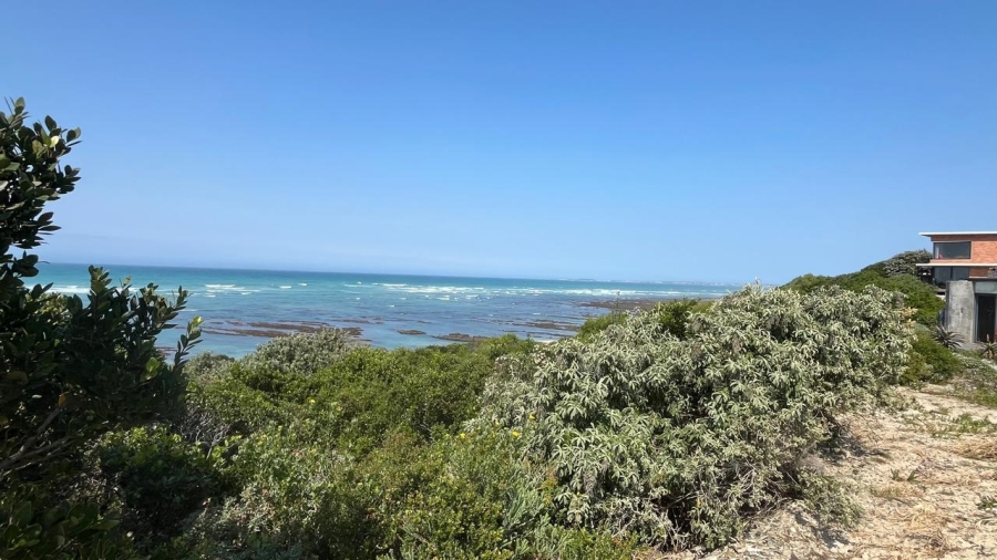 Commercial Property for Sale in Paradise Beach Eastern Cape